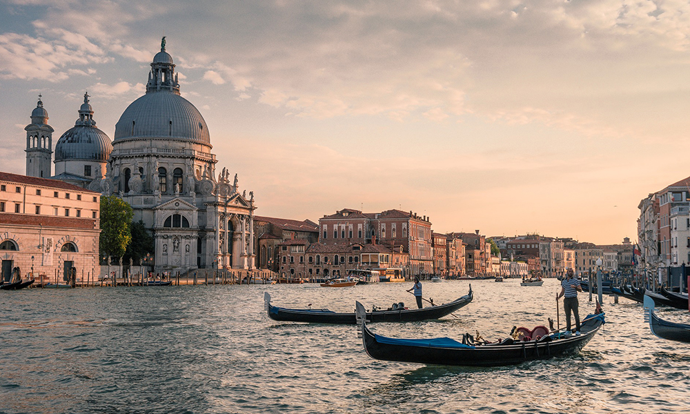 cuánto cuesta ir a Venecia