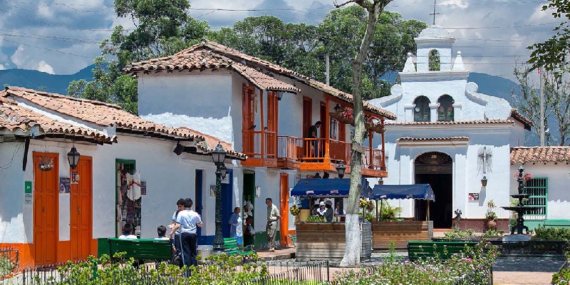 Cuánto cuesta ir a Medellín